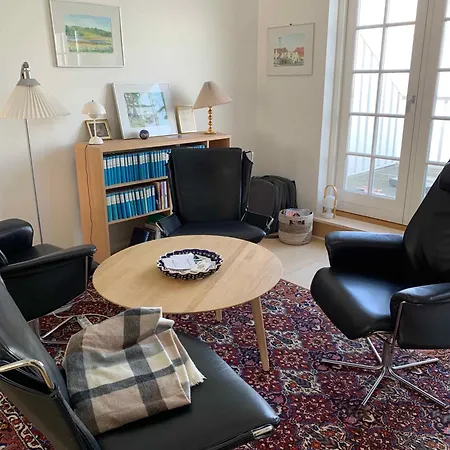 By The Sea And Family Friendly Apartament *