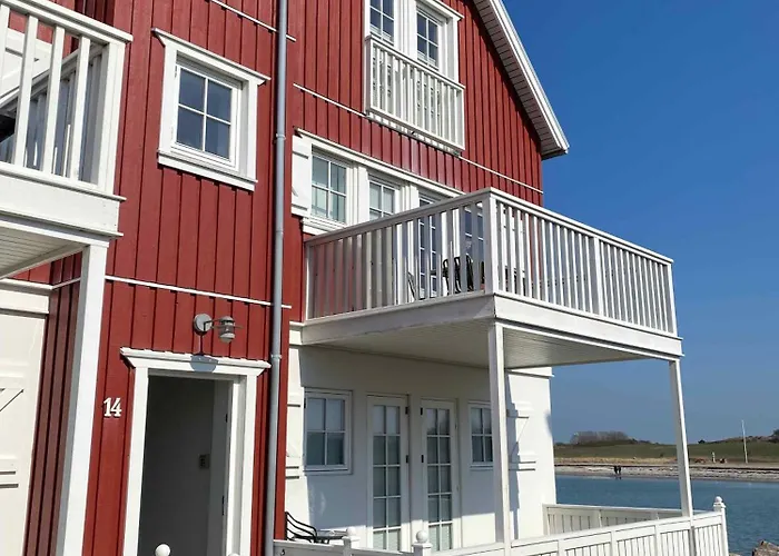 By The Sea And Family Friendly Apartament